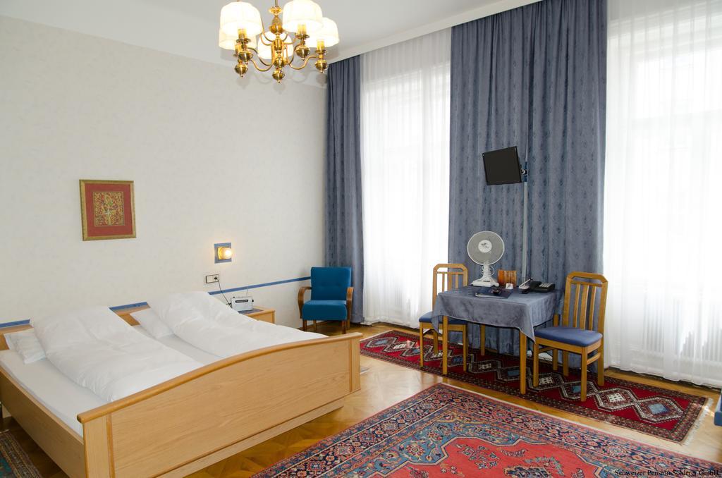 Schweizer Pension Solderer Viyana Oda fotoğraf